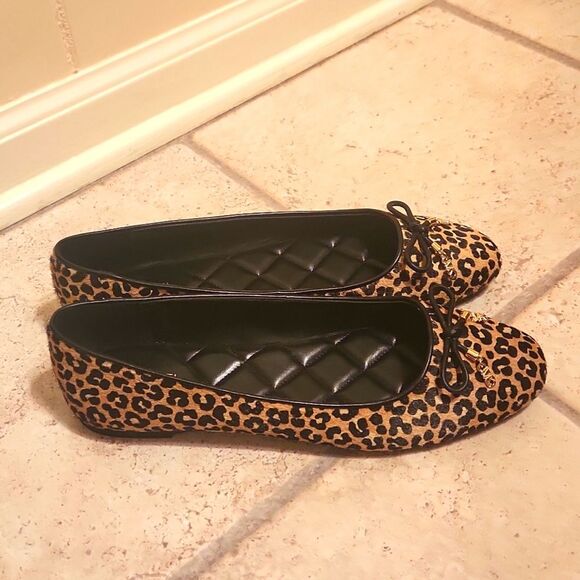 Michael Kors "Nori" Leopard-Print Calf Hair & Leather Ballet Flats Size 9.5 - Picture 1 of 10